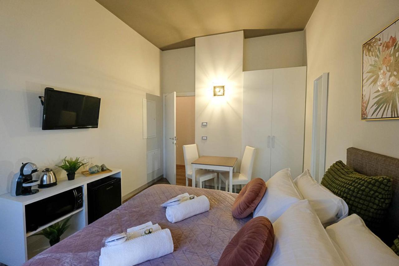 Verona Suites And Rooms מראה חיצוני תמונה