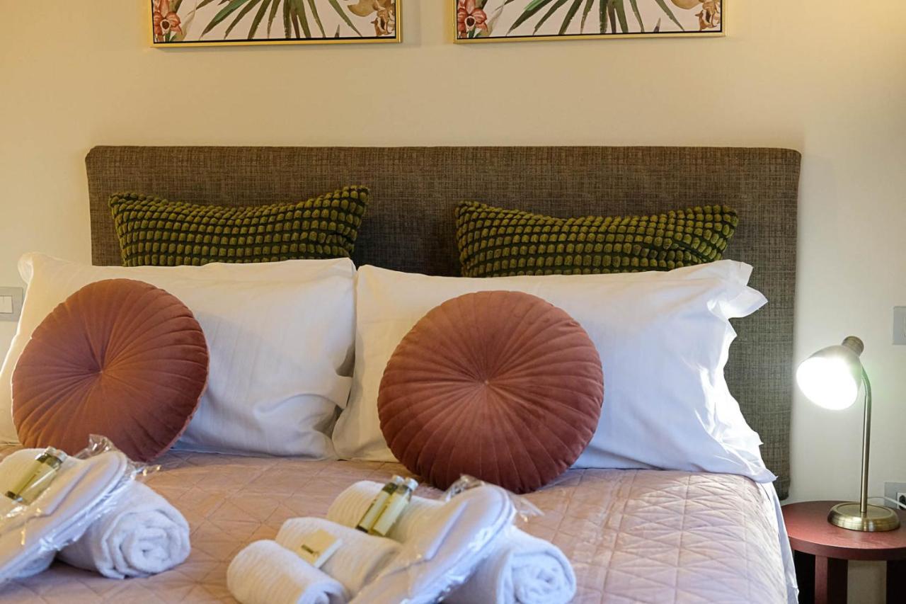 Verona Suites And Rooms מראה חיצוני תמונה