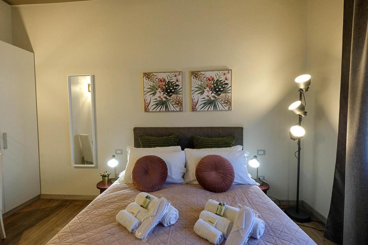 Verona Suites And Rooms מראה חיצוני תמונה