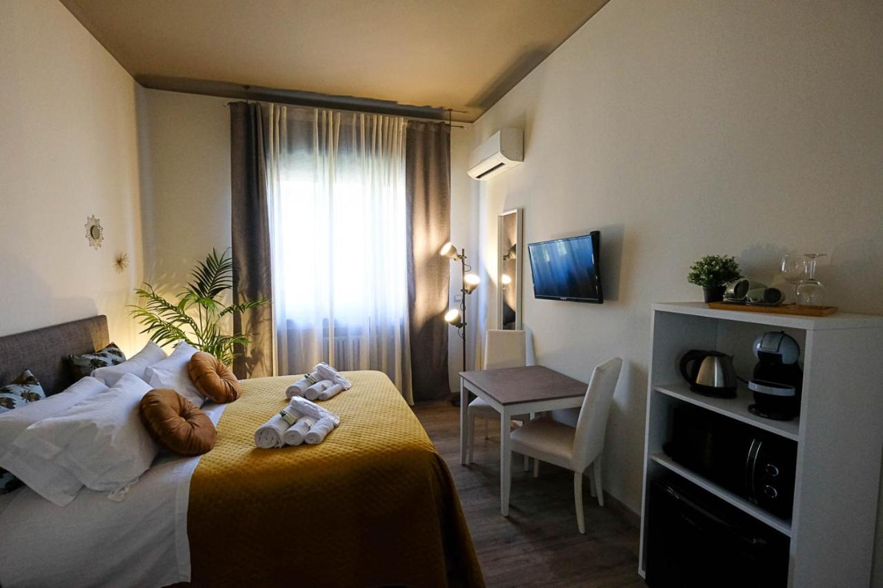 Verona Suites And Rooms מראה חיצוני תמונה