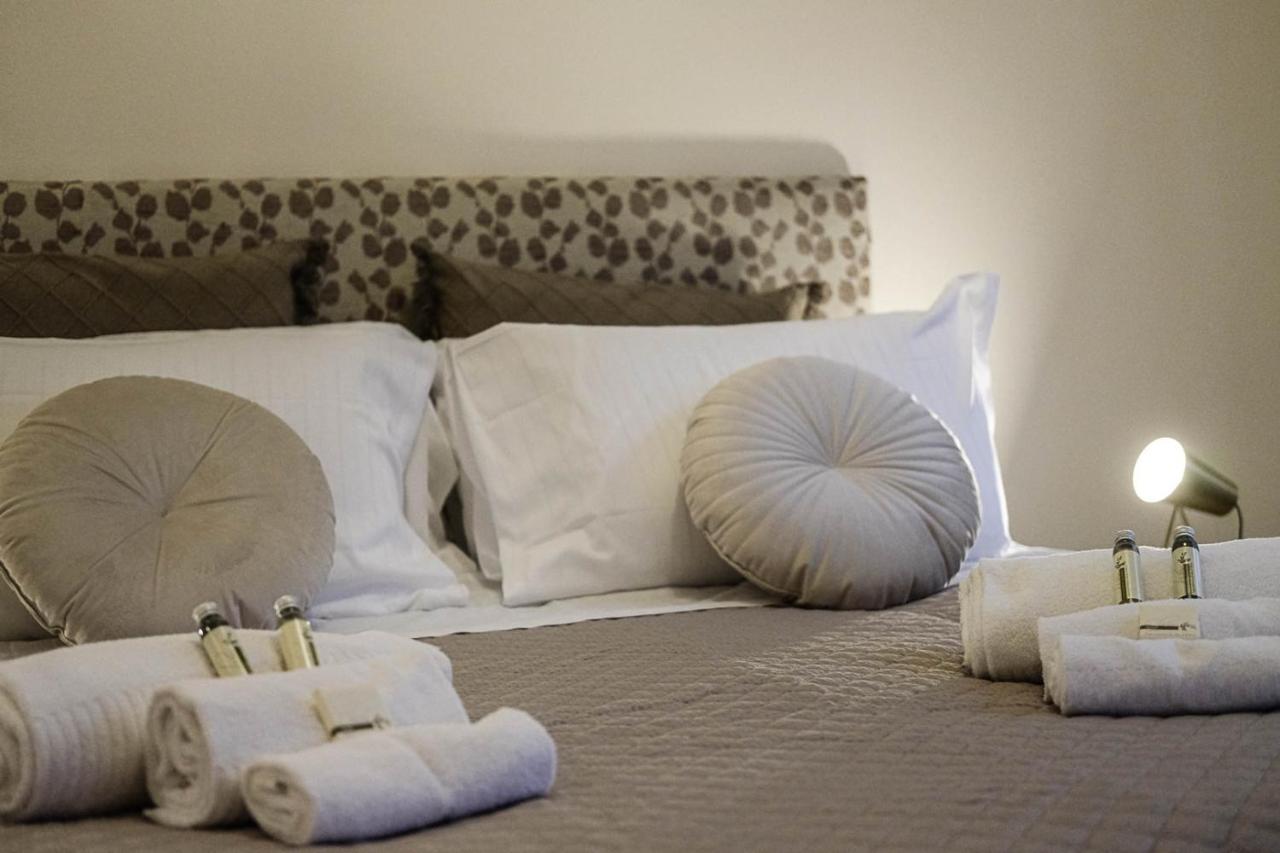 Verona Suites And Rooms מראה חיצוני תמונה