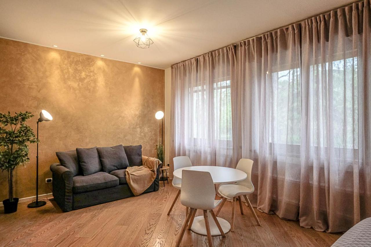 Verona Suites And Rooms מראה חיצוני תמונה